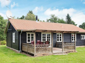 8 person holiday home in R dby Kramnitse